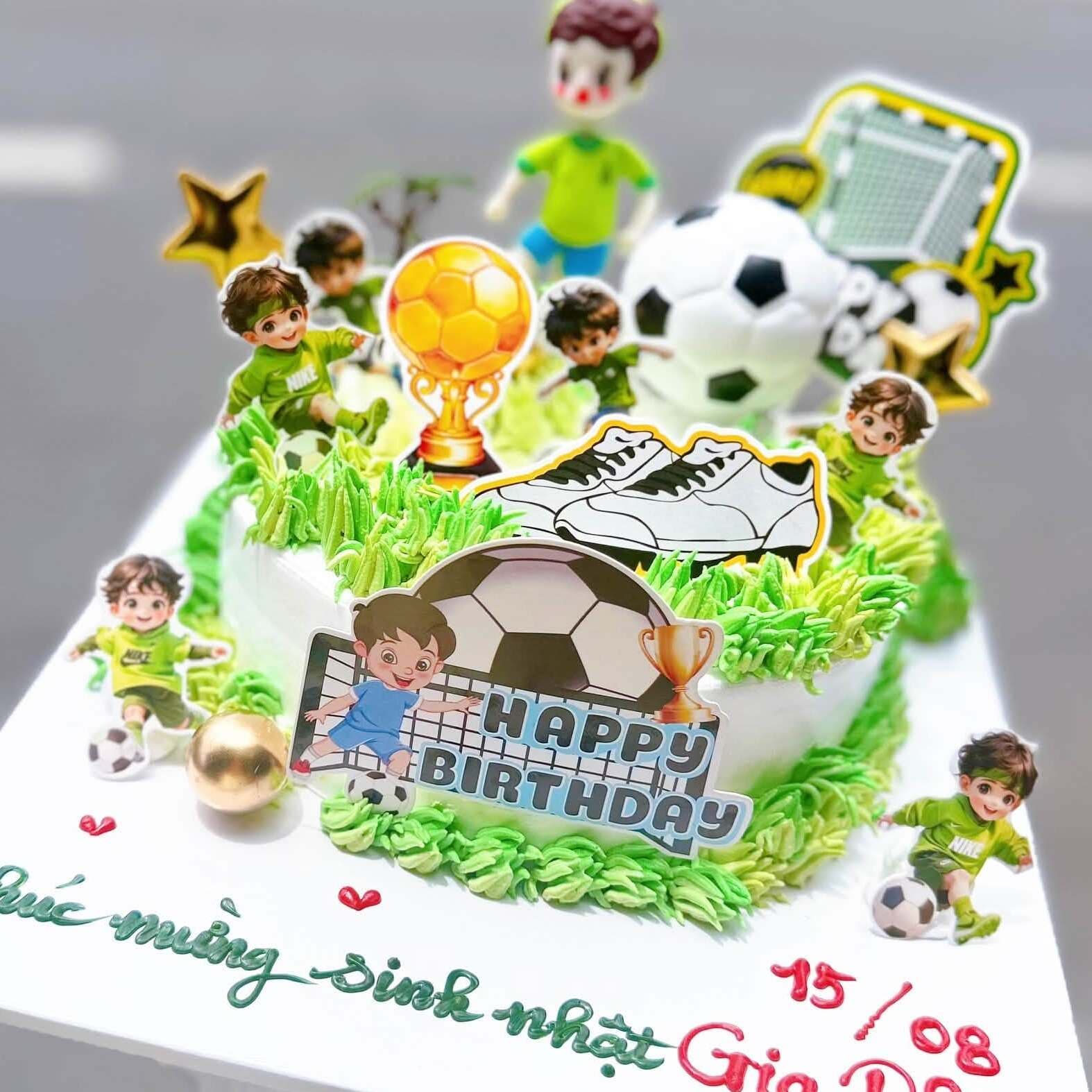 Bánh Kem Sinh Nhật size 18cm