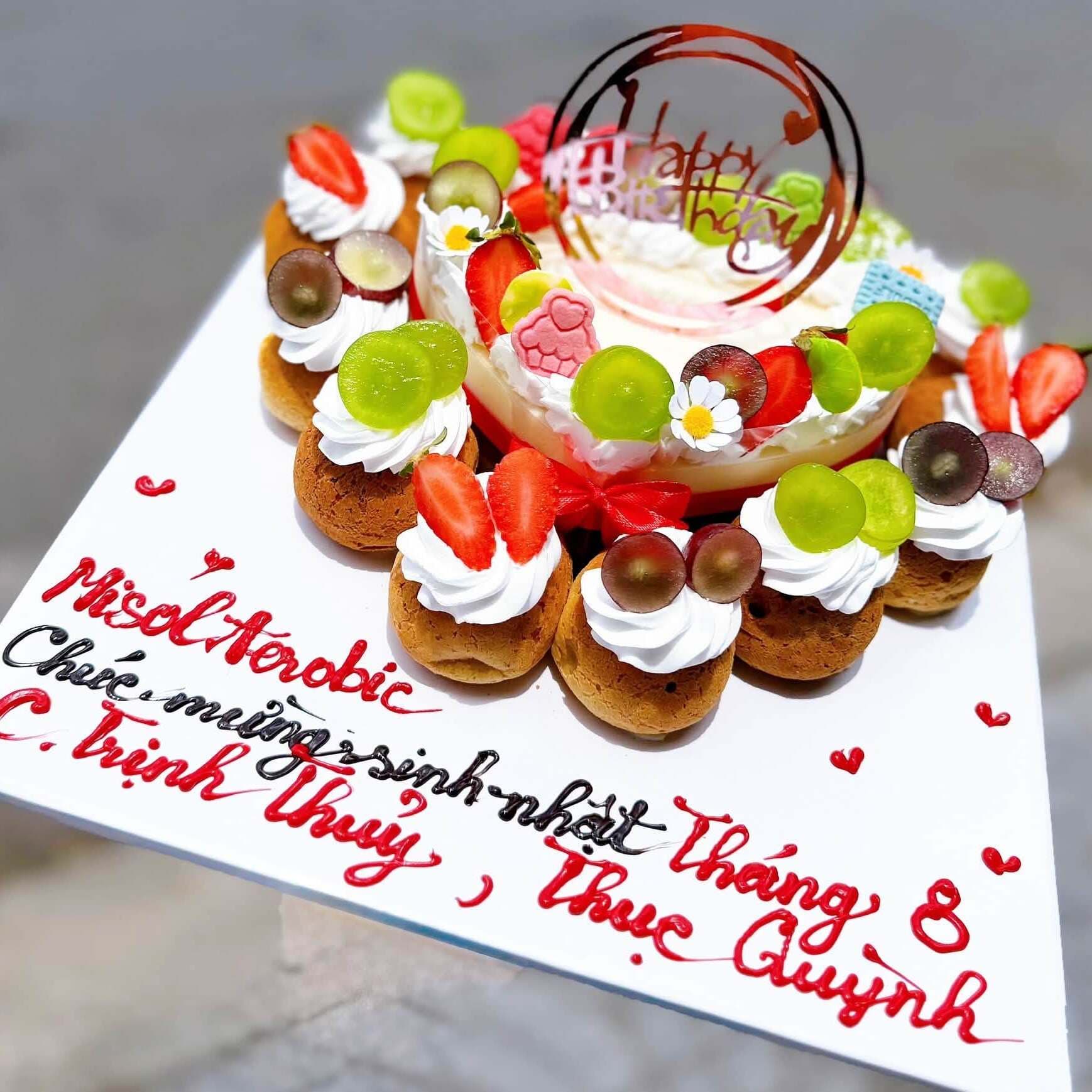 Bánh Sinh Nhật Rau Câu Flan size 16cm Tym và 10 Su Sing